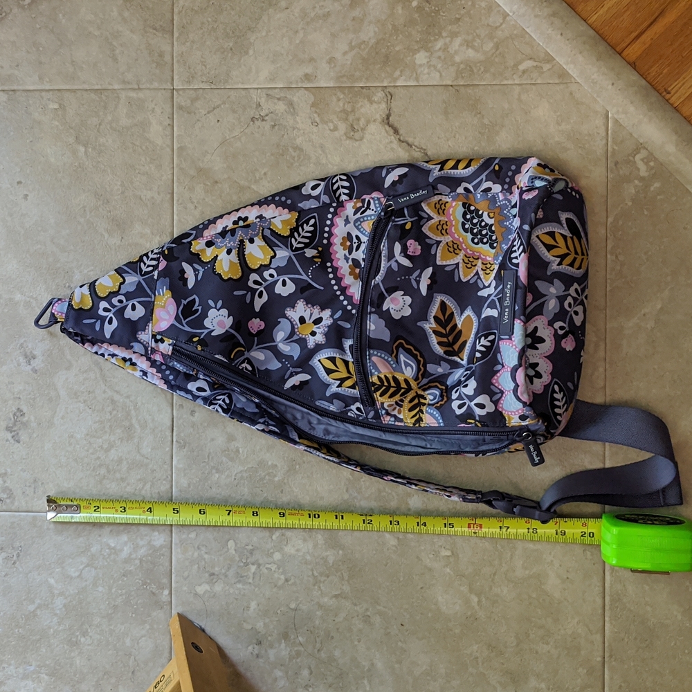 Vera Bradley Lighten Up sling pack Gray background